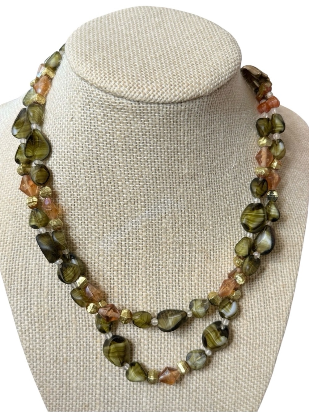 vintage crown Trifari two layers beaded necklace retro mid-century